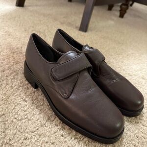 Divertente Women's Leather Shoes  Brown Size 7  NWOT